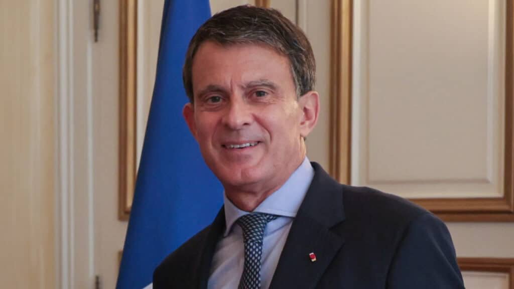 Nouvelle-Calédonie : Manuel Valls enchaîne les bilatérales avant le comité de rédaction
