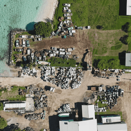900 m³ de déchets évacués de Rikitea pour être traités à Tahiti