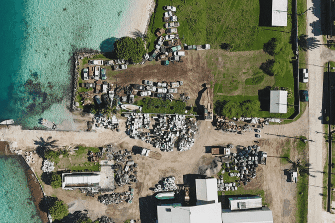 900 m³ de déchets évacués de Rikitea pour être traités à Tahiti