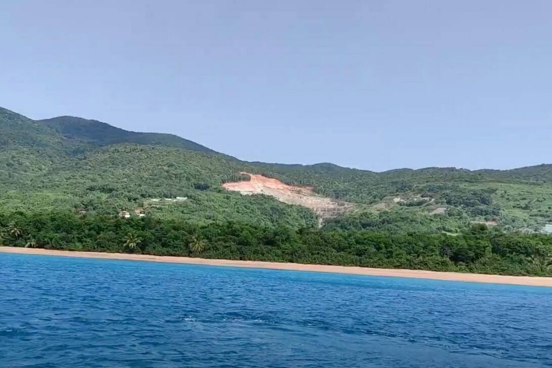 Carrière de Deshaies : le tribunal suspend les tirs, les victimes réclament l’arrêt définitif