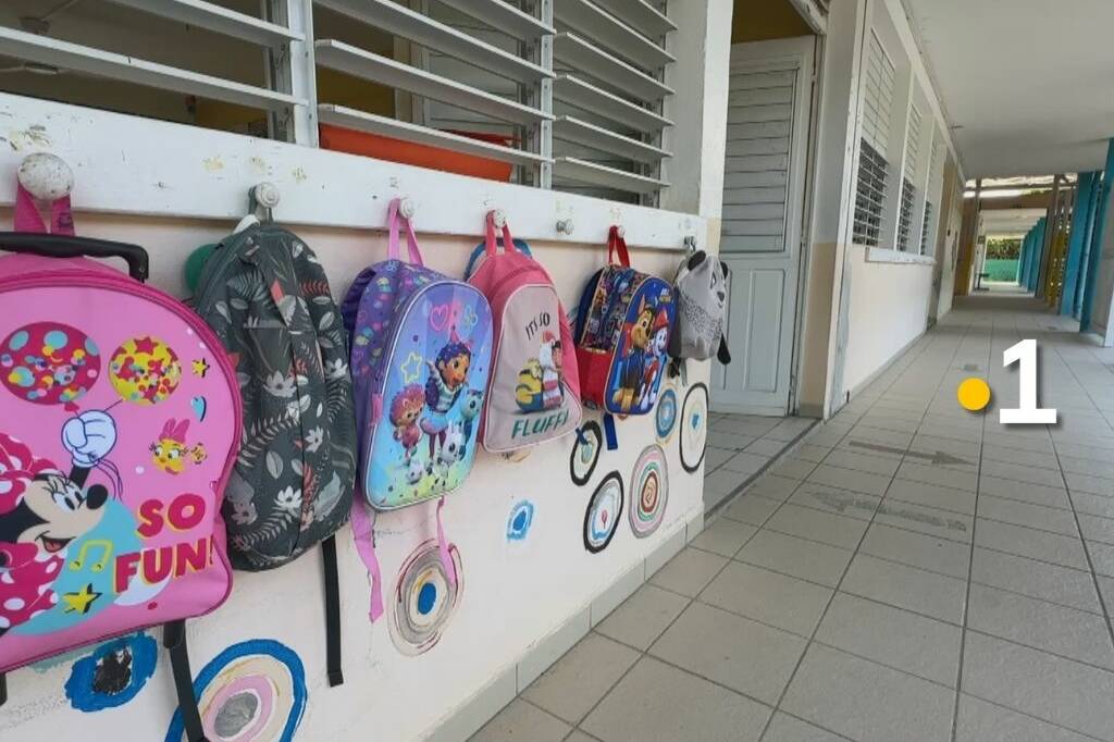 Parents en colère à Saint-François : la Pointe des Châteaux refuse la disparition de sa maternelle