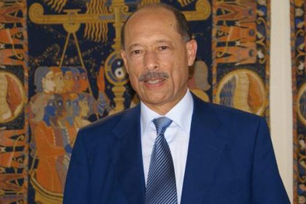Fort-de-France baptise une rue Claude Lise : hommage à un acteur majeur de la vie publique martiniquaise