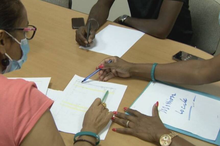 Missions locales : l’État fixe un nouveau cap pour l’insertion des jeunes, y compris dans les Outre-mer