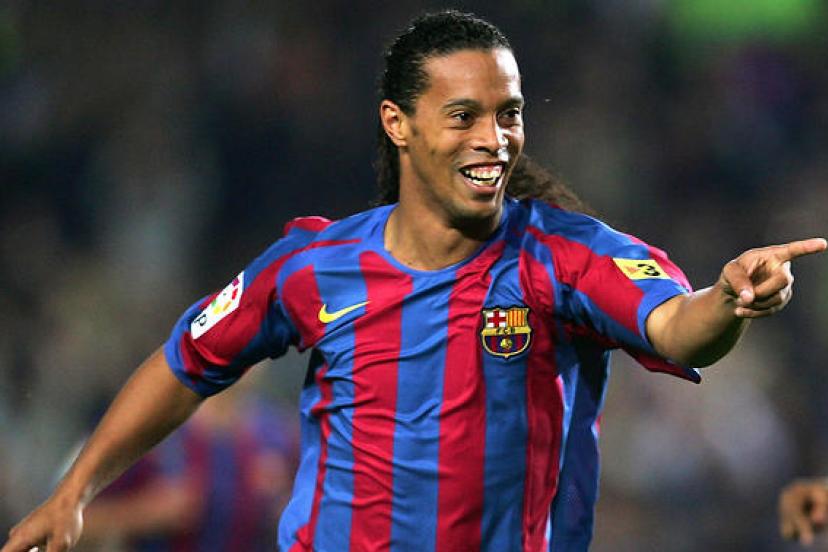 Ronaldinho en Martinique : le “Magicien” attendu au Stade Pierre-Aliker
