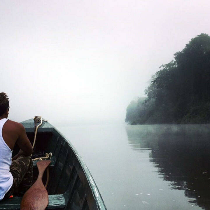 La Guyane fait face à une augmentation significative des demandes d’asile et met les services de l’État à rude épreuve.