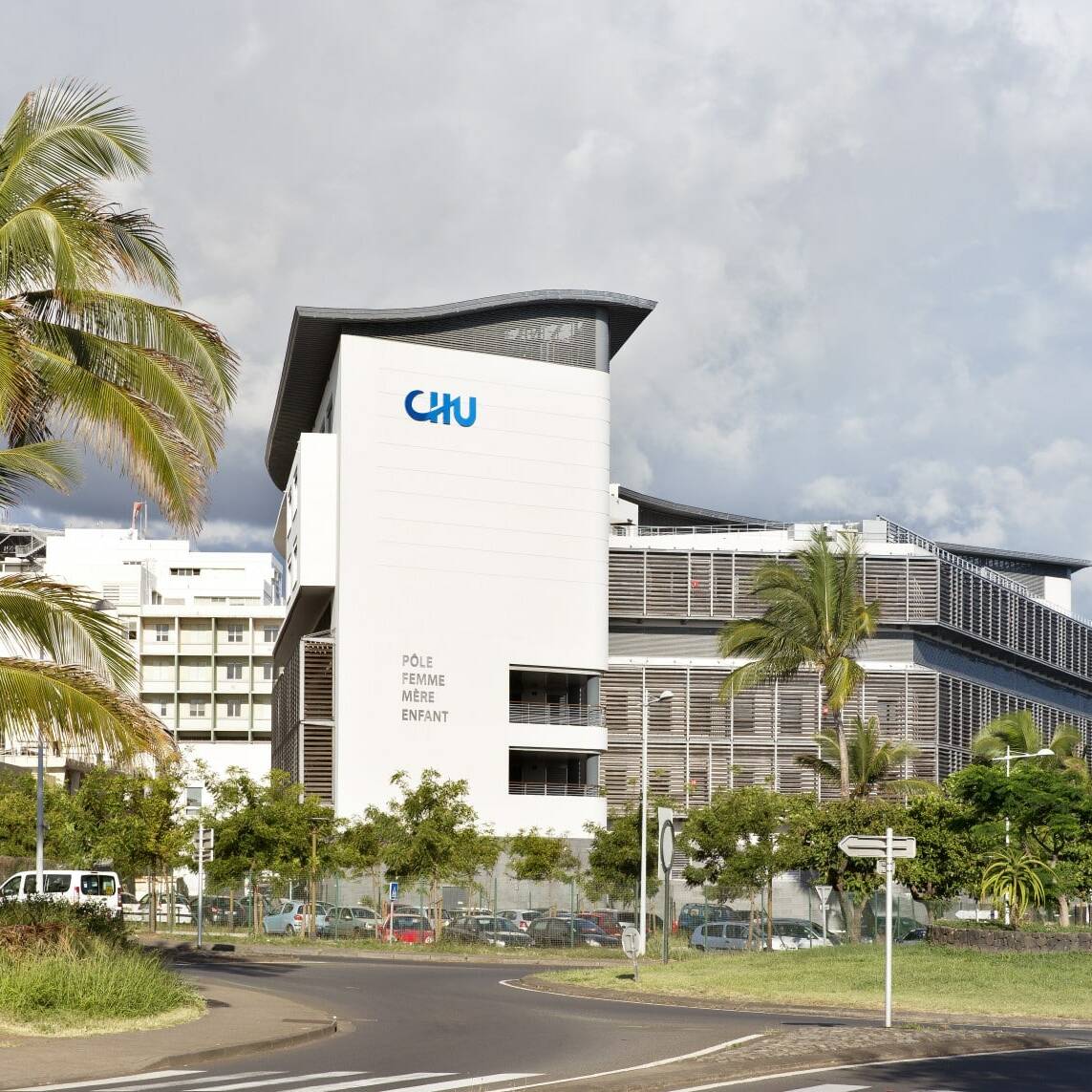La Réunion : un nouveau bâtiment dédié aux femmes, parents et enfants au CHU de Saint-Denis d’ici 2029