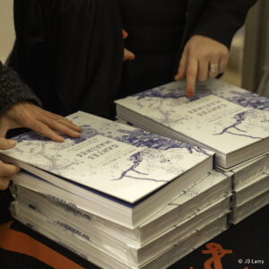 Formée aux Beaux-Arts, Marine Le Breton dévoile des cartes de Saint-Pierre-et-Miquelon tracées à la main