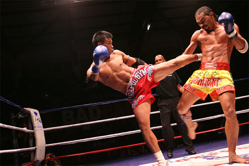 Bras-Panon : deux champions réunionnais au sommet du Muay Thaï mondial