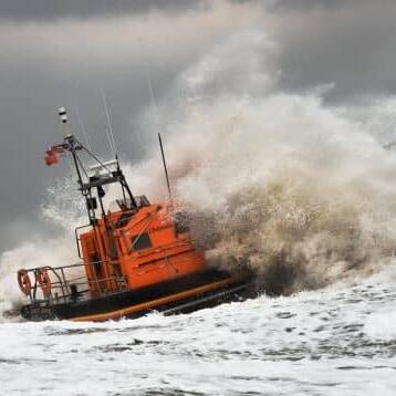 Saint-Pierre-et-Miquelon placé en vigilance jaune : vents violents et mer dangereuse attendus tout le week-end
