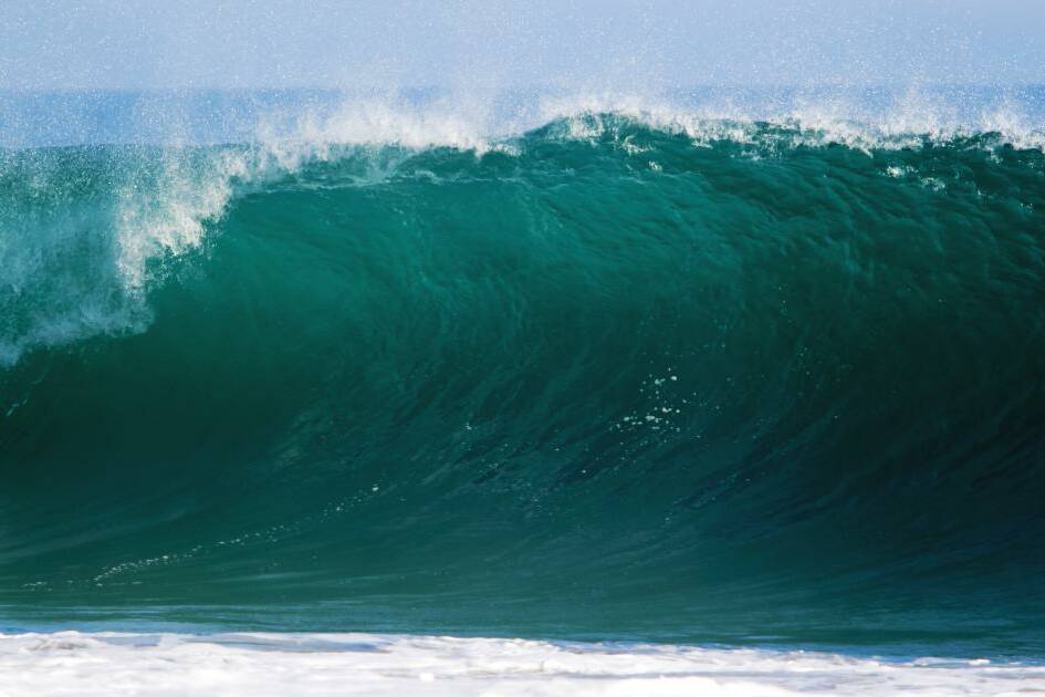 Houle du cyclone Imelda : la vigilance maintenue sur le nord de la Guadeloupe