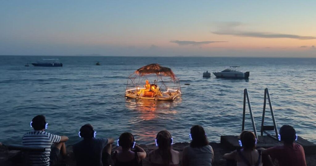 “Dilo”, la pièce flottante qui fait vibrer la Guyane au fil de l’eau