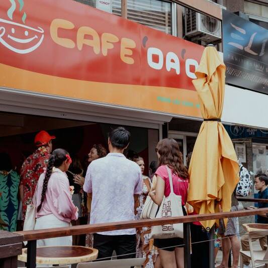 Papeete accueille le Café ‘oa ‘oa, premier lieu de restauration inclusive en Polynésie