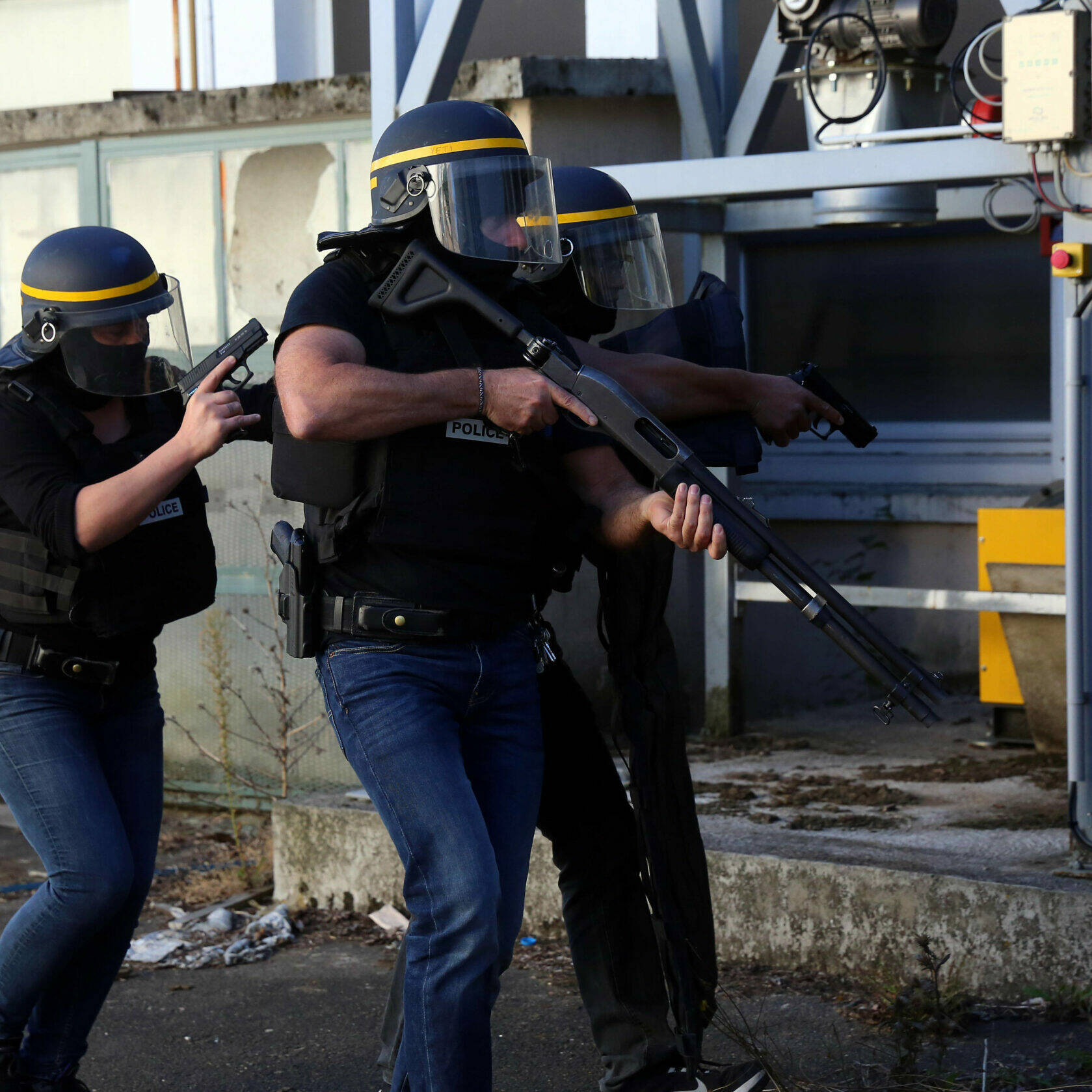 Course-poursuite aux Abymes : la BAC met la main sur une arme de poing