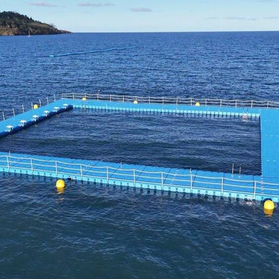 Mayotte : Bandrélé montre la voie avec son premier bassin flottant dédié à l’apprentissage de la natation