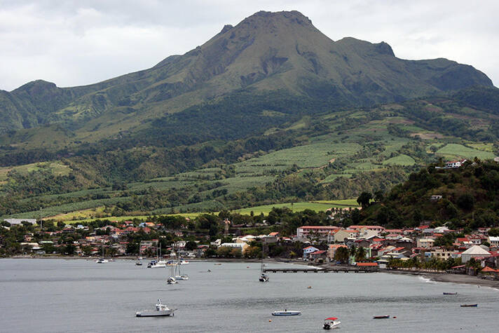 Montagne Pelée : une activité sismique exceptionnelle sous haute surveillance