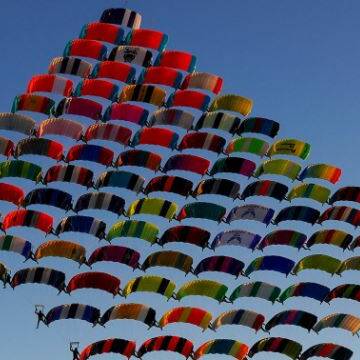 Un Saint Pierrais entre dans l histoire en battant un record mondial de parachutisme en Floride