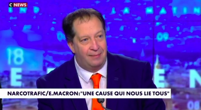 Michel Taube recadre Emmanuel Macron : « Qu’il s’occupe du narcotrafic dans les Antilles avant de donner des leçons aux États-Unis »