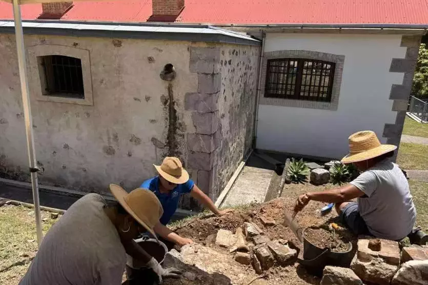 Nouvelle-Calédonie : des fouilles archéologiques sur l’île Nou