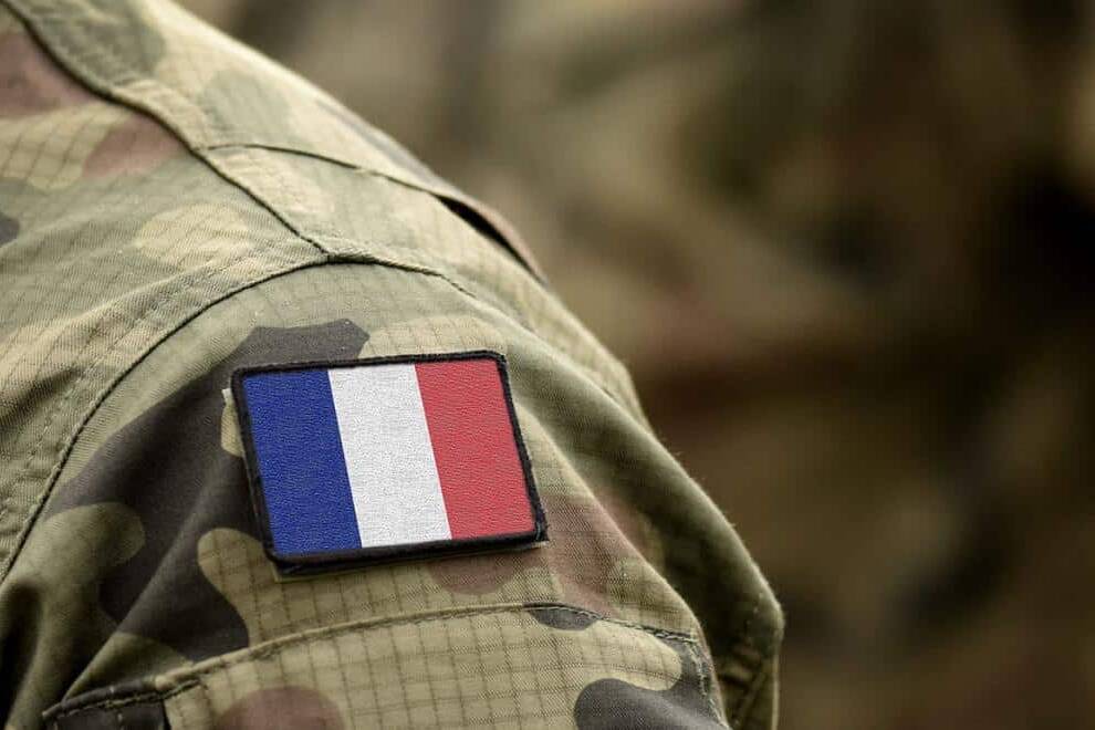 Service militaire volontaire, retour sous l'uniforme et doutes en Guadeloupe