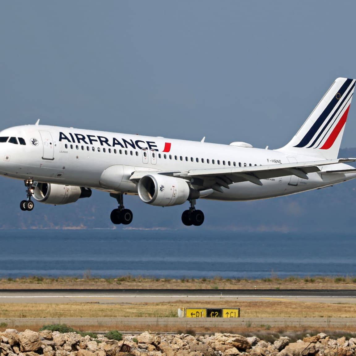 Airbus impose une mise à jour urgente : Air France ajoute des vols pour sécuriser les liaisons Antilles–Guyane