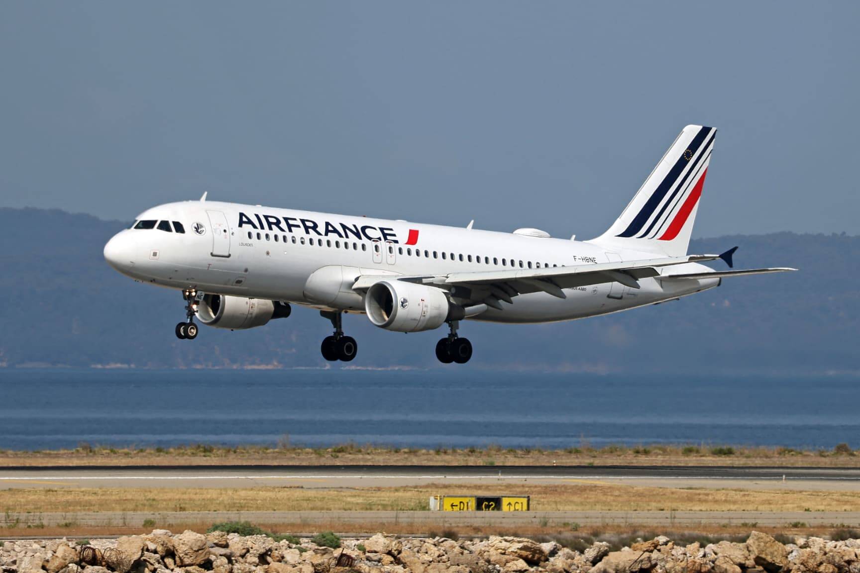 Airbus impose une mise à jour urgente : Air France ajoute des vols pour sécuriser les liaisons Antilles–Guyane