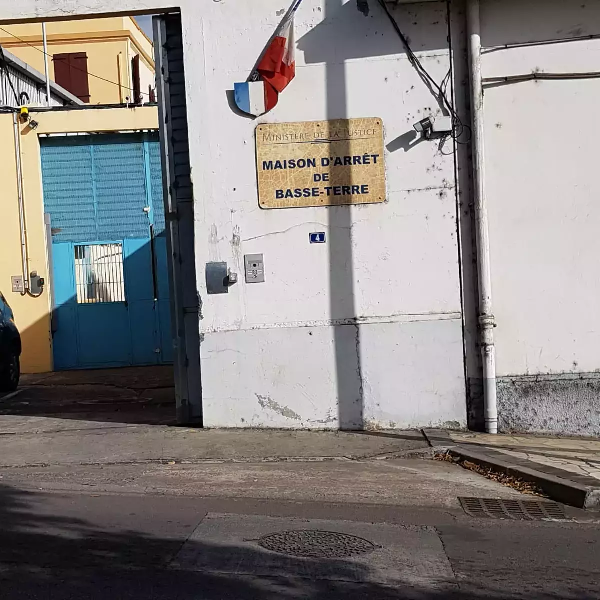 Guadeloupe : les détenus de Basse-Terre transférés dans une nouvelle prison moderne