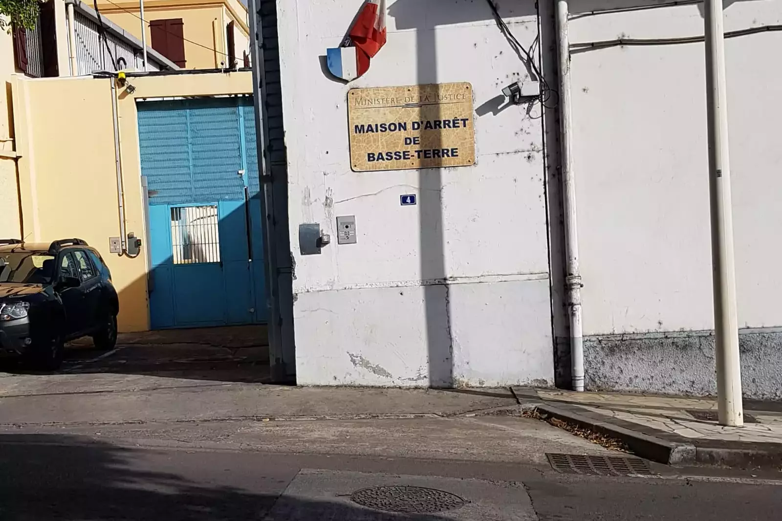 Guadeloupe : les détenus de Basse-Terre transférés dans une nouvelle prison moderne