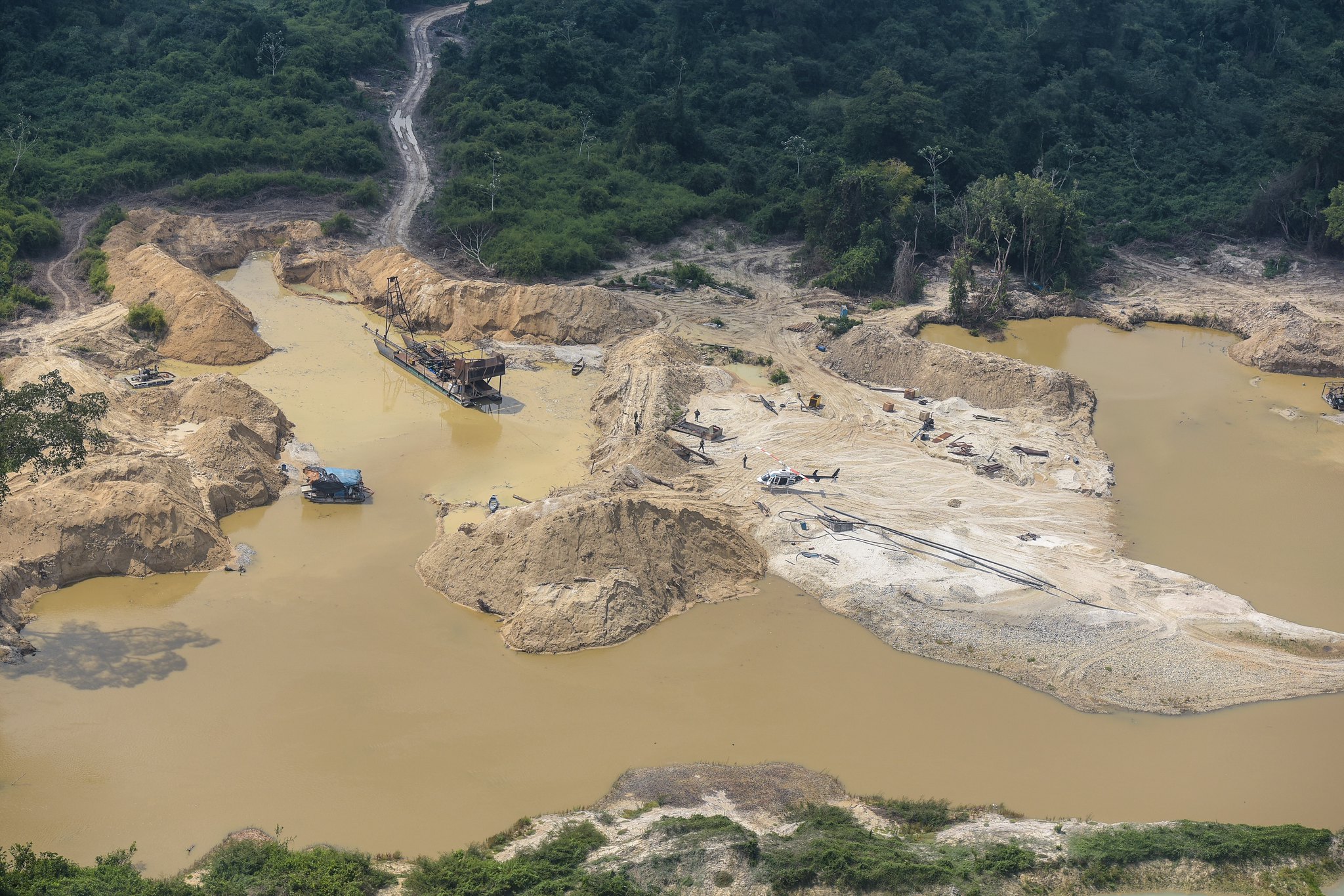 Guyane : l’orpaillage illégal repart à la hausse au cœur du Parc amazonien