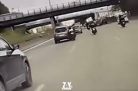 Motard guadeloupéen percuté par des policiers : un procès sensible s’ouvre à Créteil