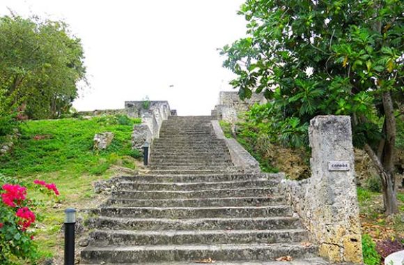 Petit-Canal réinvente le repos éternel avec un cimetière-jardin apaisant et écologique