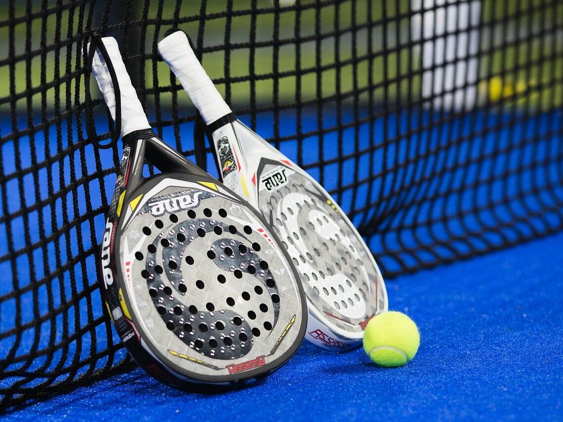 Le padel s’installe en Guadeloupe et gagne déjà ses premiers fans