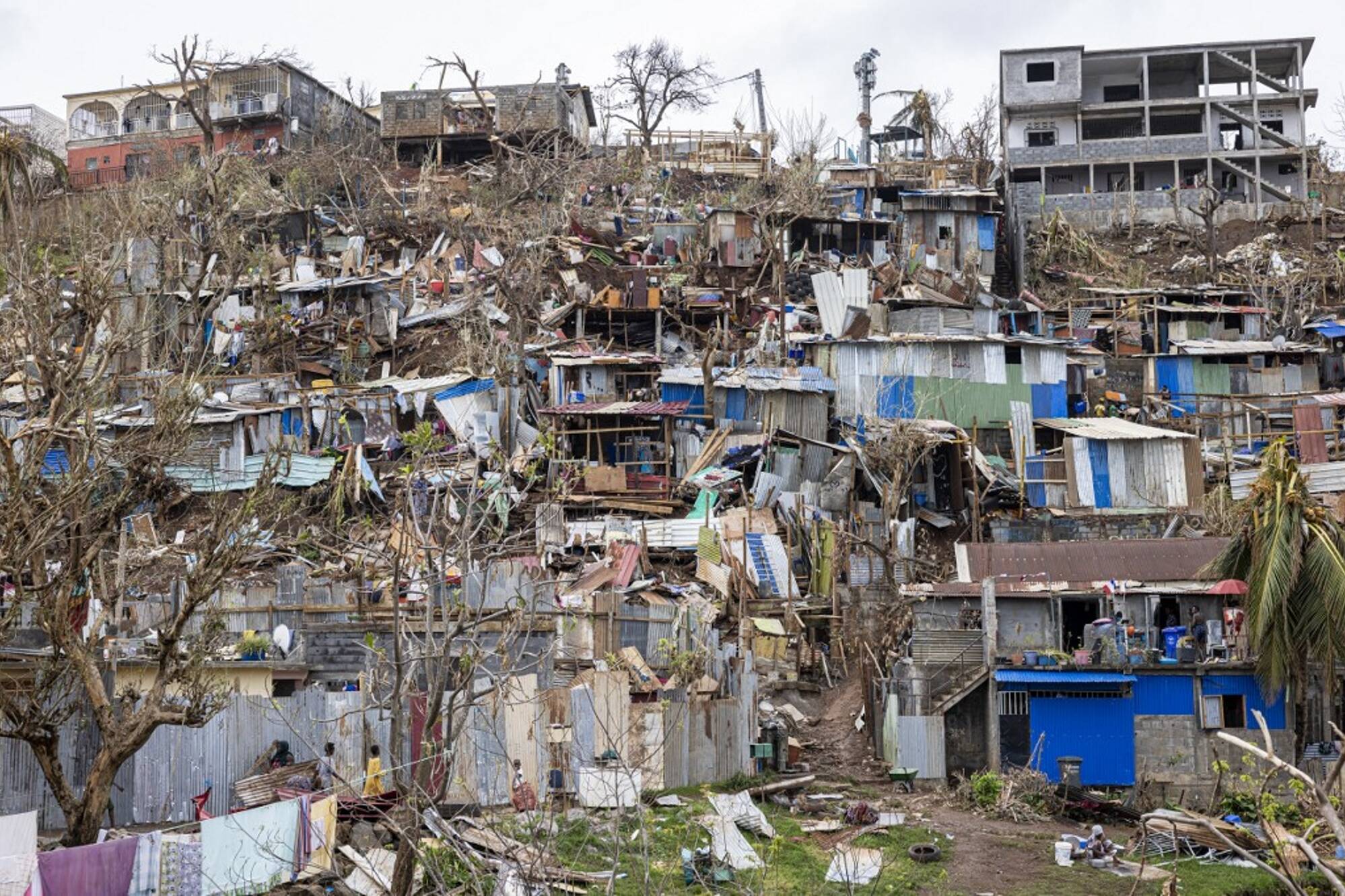 Un an après le cyclone Chido, Mayotte s’accroche et refuse le décrochage