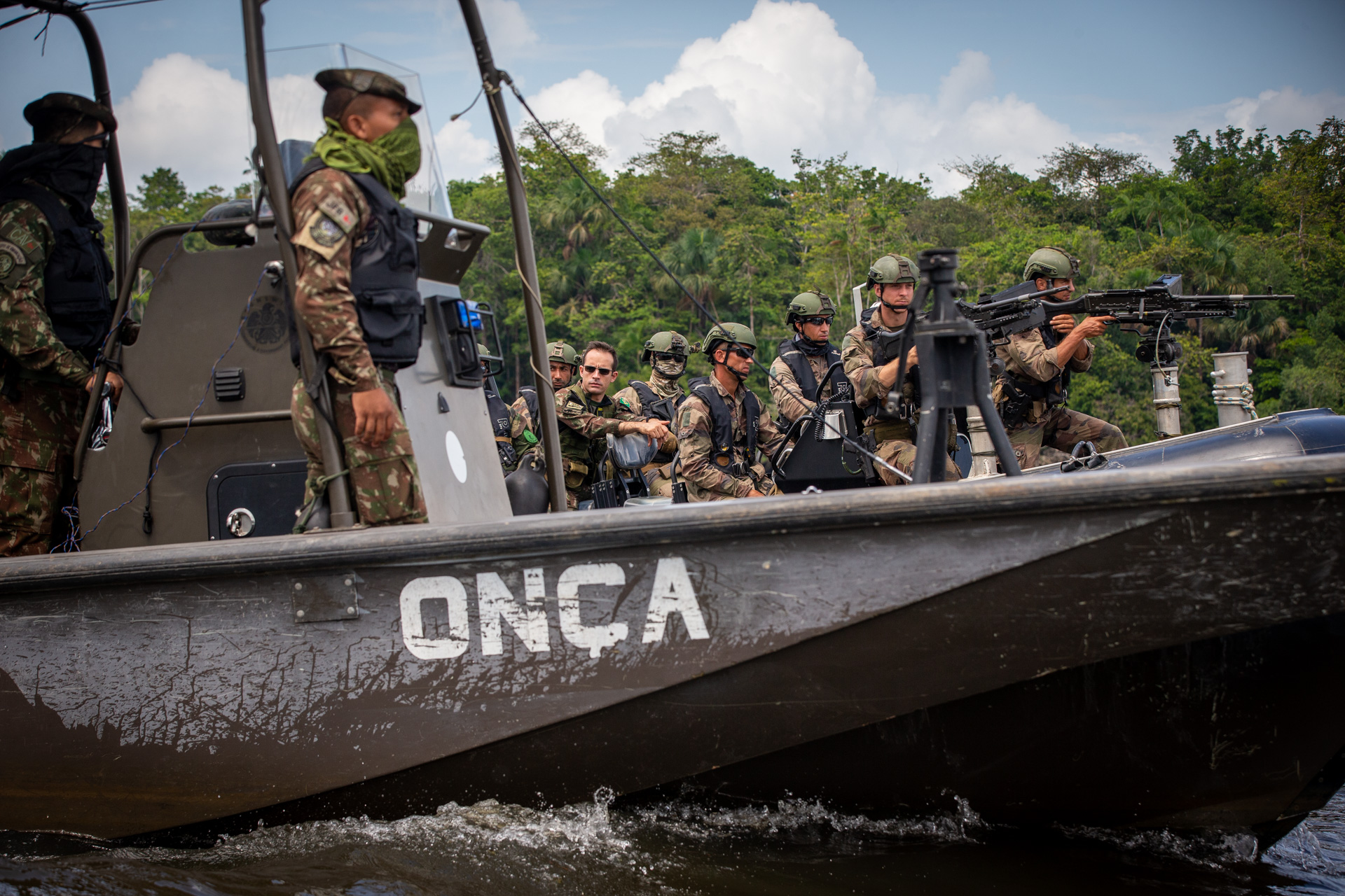 Guyane : face à un orpaillage illégal dopé par le prix de l’or, l’État bute sur un plafond de verre stratégique