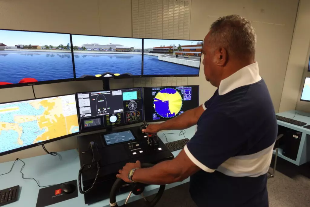 Nouvelle-Calédonie : un simulateur maritime dernier cri pour hisser la formation locale au rang de pôle régional