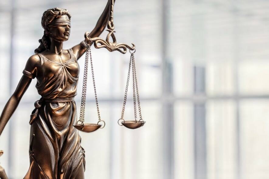 Justice en Outre-mer : rapport parlementaire sur une République à deux vitesses