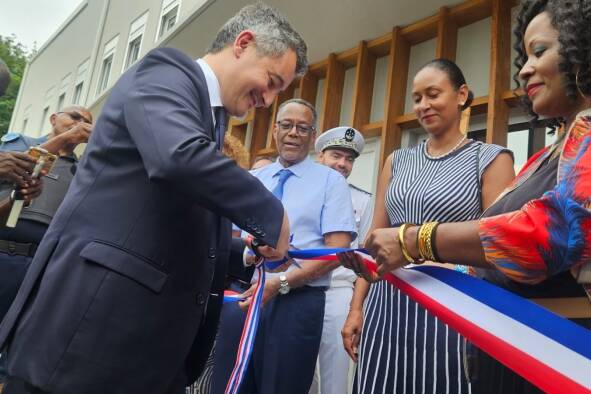 Martinique : Gérald Darmanin inaugure une nouvelle structure d’accompagnement à la sortie à la prison de Ducos