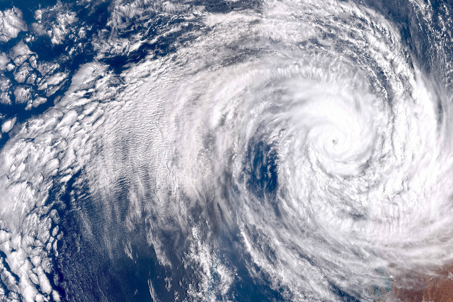 Saison cyclonique 2025 dans l’Atlantique, moins de systèmes mais une violence record