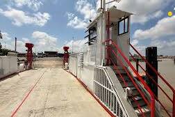 Bac La Gabrielle, embouteillage record entre Saint-Laurent et Albina : ouverture prolongée jusqu’à 18h