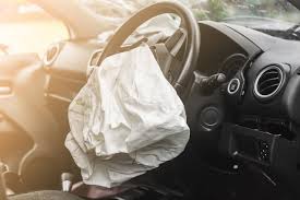 Airbags Takata en Nouvelle Calédonie, le rappel gratuit avance trop lentement malgré un risque mortel