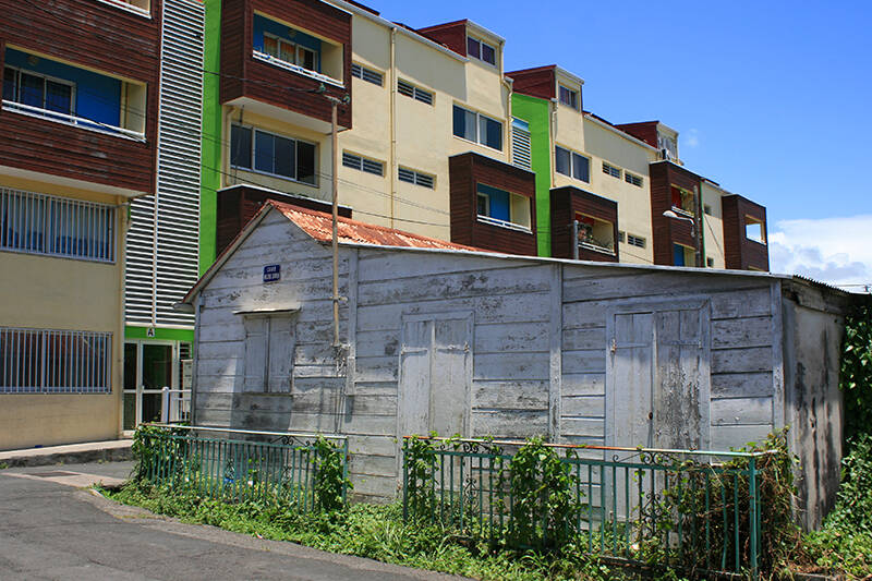 Pointe à Pitre : un homme de 26 ans abattu à Carénage, enquête ouverte pour assassinat