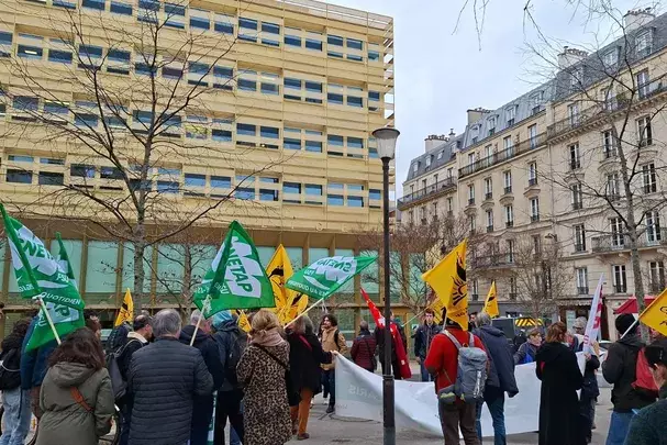 Crise agricole : interpellations à Paris, l’Outre-mer instrumentalisé par une action militante radicale