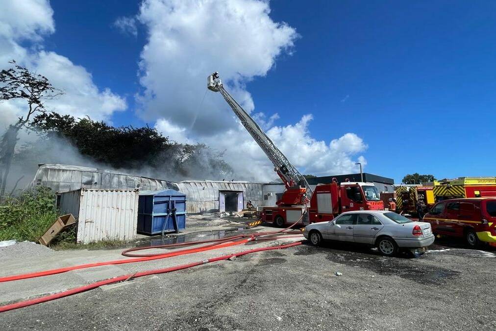 Incendie au Gosier : une école fermée, la sécurité des enfants prime