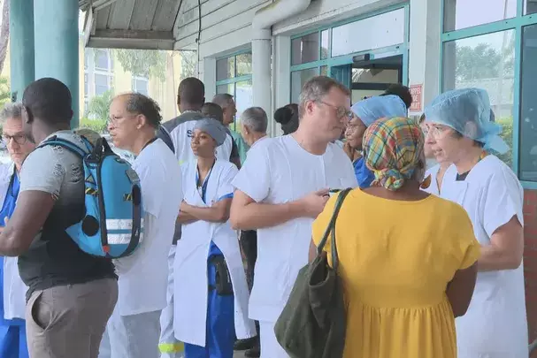 CHU de Guyane : à Kourou, l’hôpital fragilisé par des décennies de laisser-aller