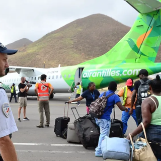 Air Antilles à l’arrêt : des milliers de passagers livrés à l’incertitude