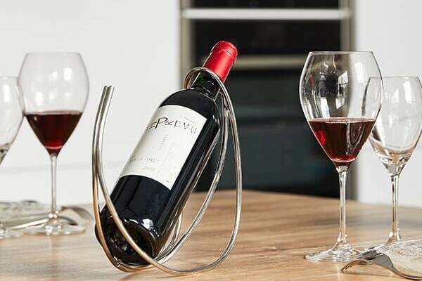 Taxe sur les alcools à La Réunion : la commission des Finances bloque une mesure contestée