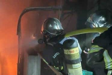 Incendie à l’Assainissement : un quartier sous le choc après de lourdes pertes matérielles