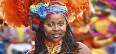 Carnaval à Pointe à Pitre, après la mort d’un jeune de 18 ans, l’annulation du défilé divise