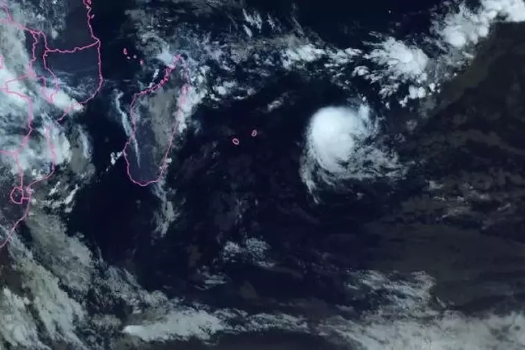L’île de Rodrigues placée en alerte cyclonique 2 à l’approche de la tempête Dudzai