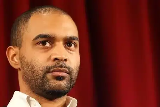 Logement dans les territoires ultramarins : SOS Racisme dénonce des discriminations, l’État sommé d’appliquer la loi existante