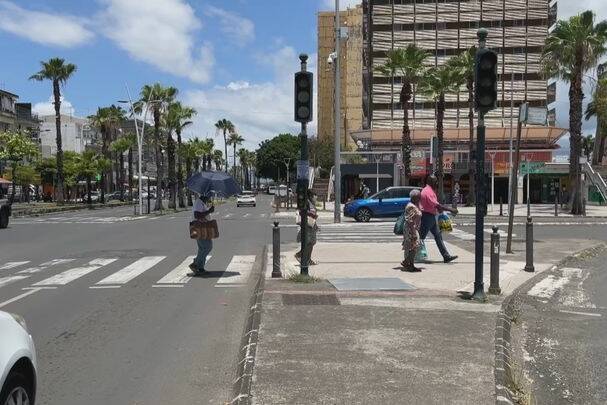 Mamoudzou : feux tricolores éteints, désordre installé au sud de l’agglomération